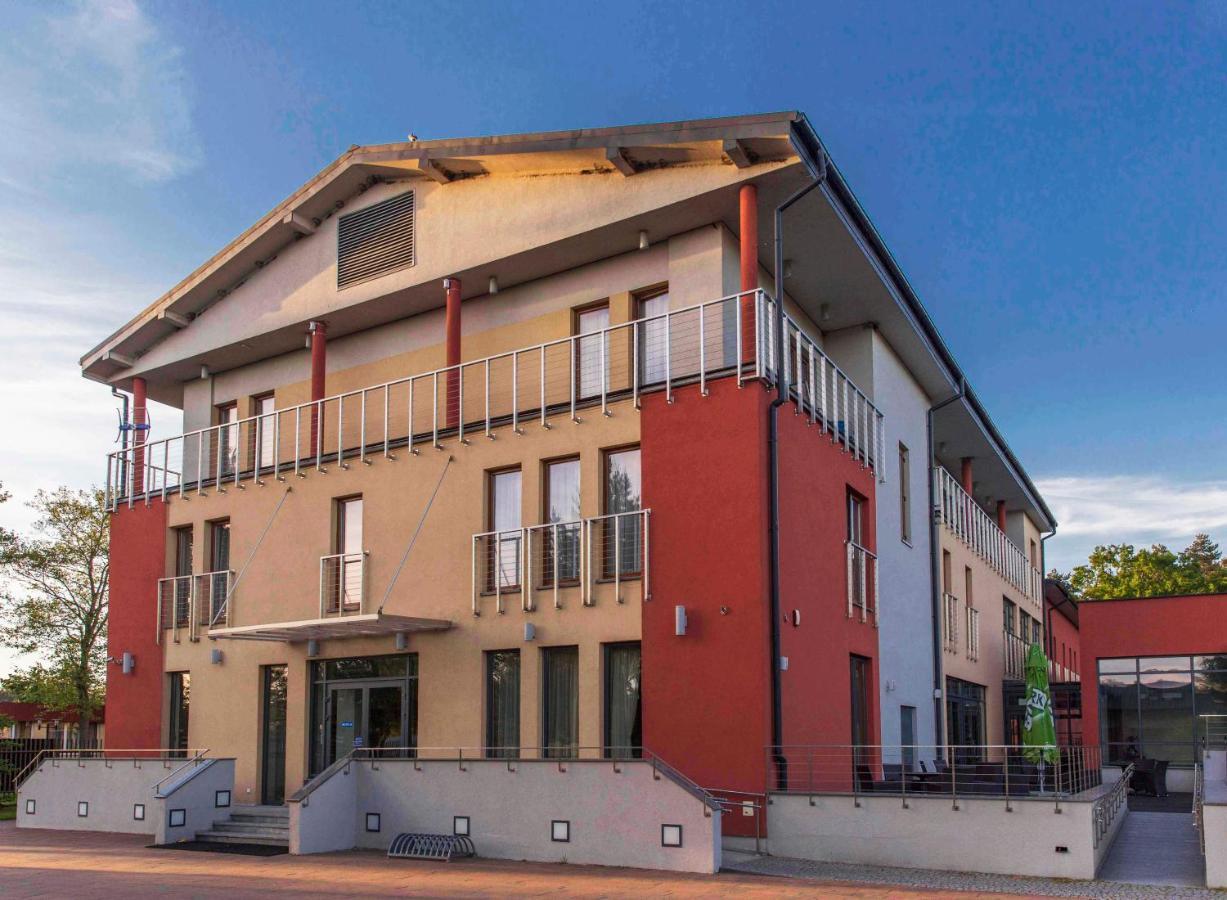 Centrum Wypoczynkowo-Konferencyjne Solaris Łazy Kültér fotó